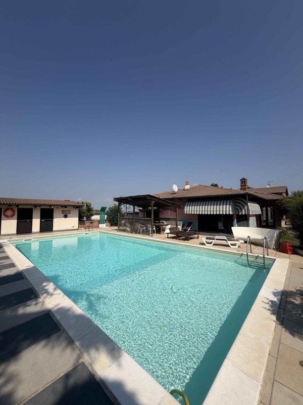 casa indipendente in vendita a Dusino San Michele