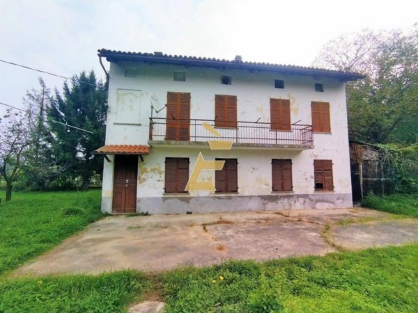 casa indipendente in vendita a Ferrere