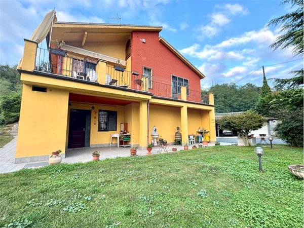 casa indipendente in vendita a Ferrere