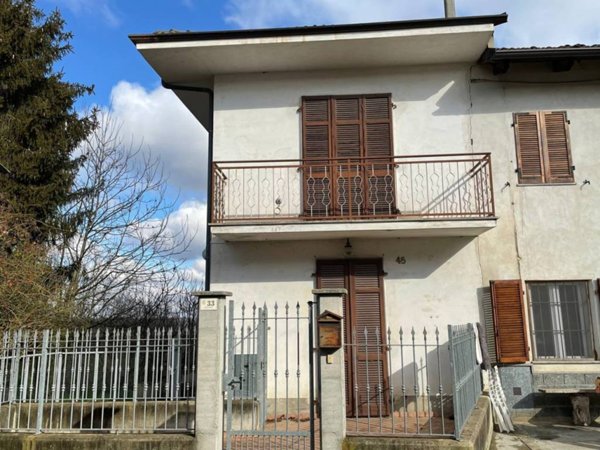 casa indipendente in vendita a Ferrere