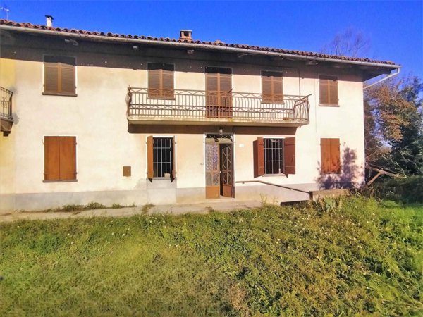casa indipendente in vendita a Ferrere