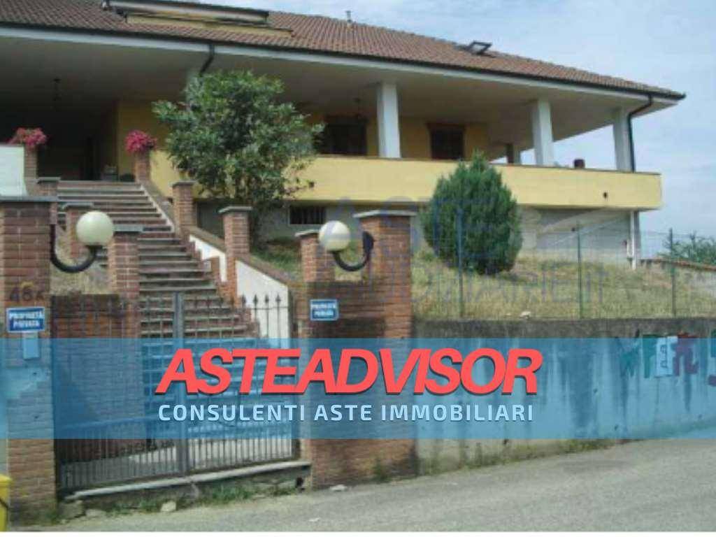 casa indipendente in vendita a Ferrere