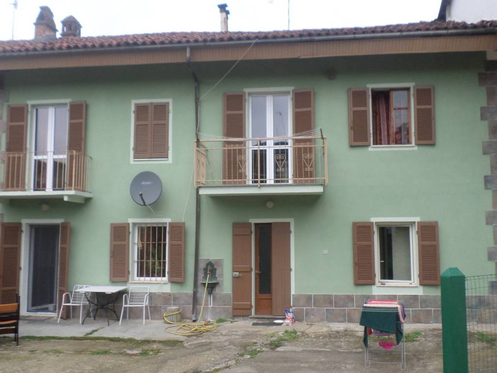 appartamento in vendita a Ferrere