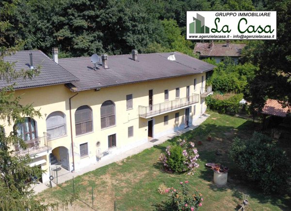 casa indipendente in vendita a Ferrere