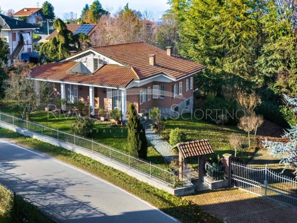 casa indipendente in vendita a Ferrere