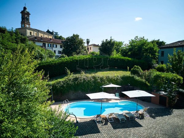 casa indipendente in vendita a Ferrere