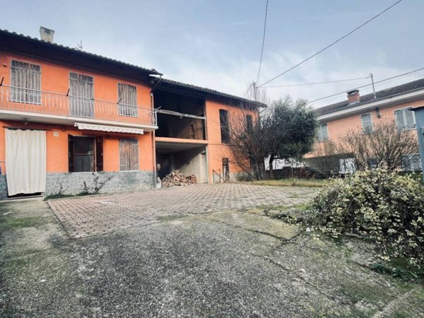 casa indipendente in vendita a Ferrere