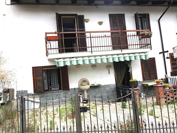 appartamento in vendita a Ferrere