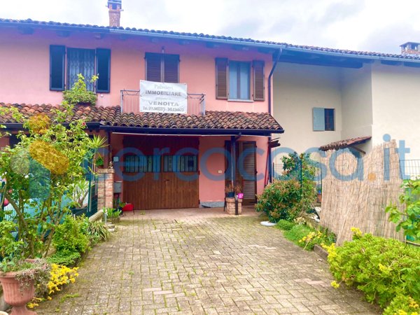 casa indipendente in vendita a Ferrere