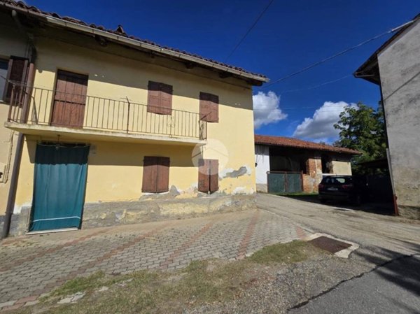 casa indipendente in vendita a Ferrere