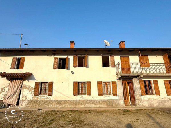 casa indipendente in vendita a Ferrere