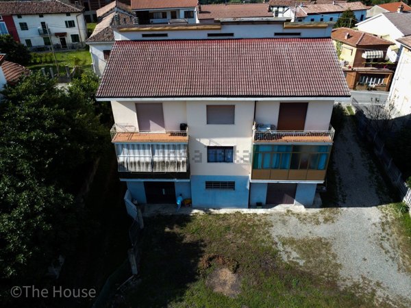 casa indipendente in vendita a Fontanile