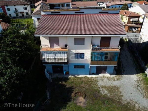 casa indipendente in vendita a Fontanile