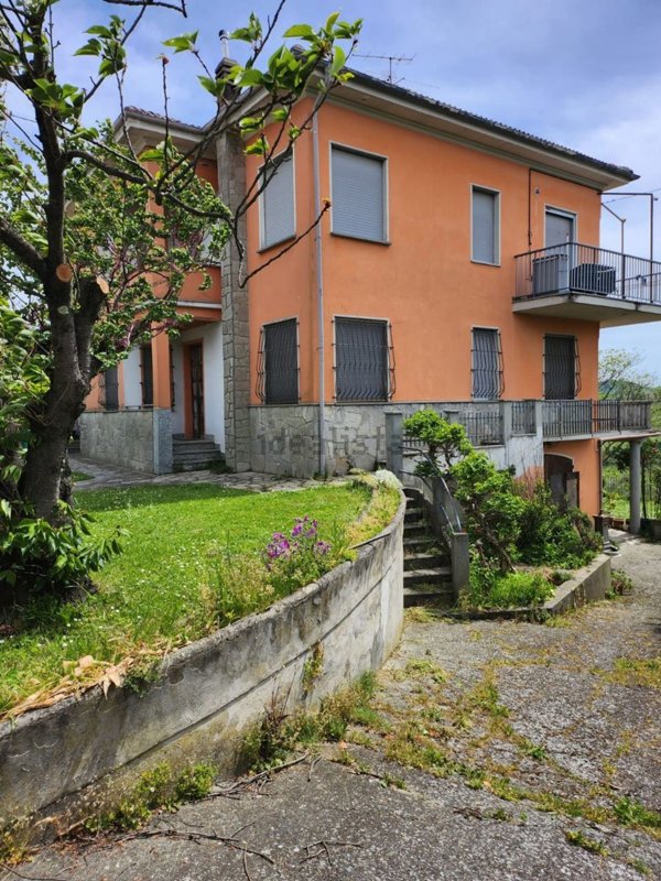 casa semindipendente in vendita a Fontanile