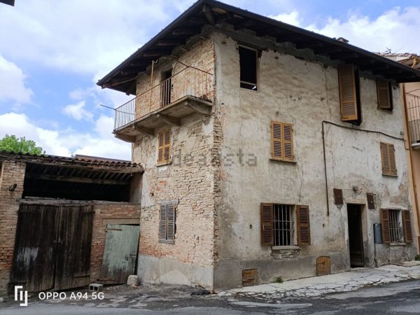 casa indipendente in vendita a Fontanile