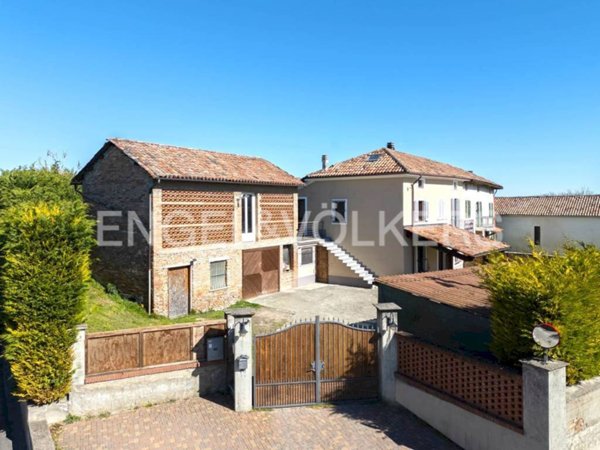 casale in vendita a Fontanile