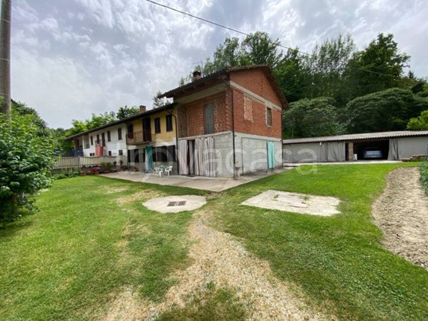 casa indipendente in vendita a Frinco in zona San Defendente