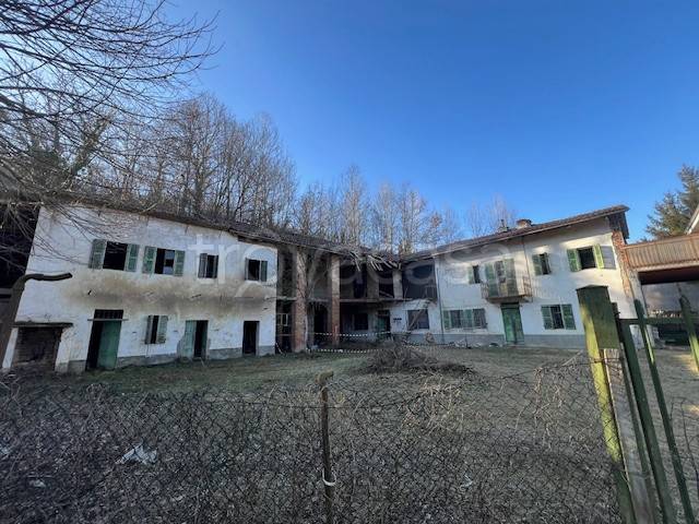 casa indipendente in vendita a Frinco