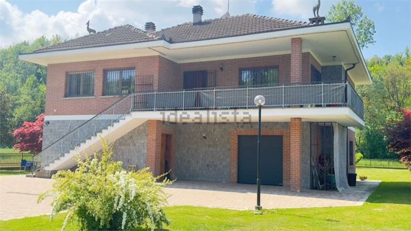 casa indipendente in vendita a Frinco