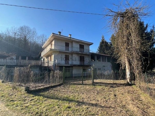 casa indipendente in vendita a Frinco
