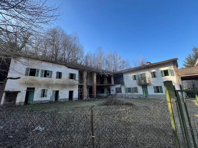 casale in vendita a Frinco