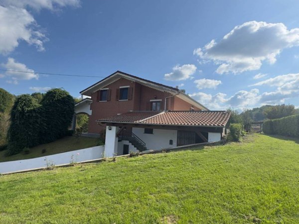 casa indipendente in vendita a Frinco