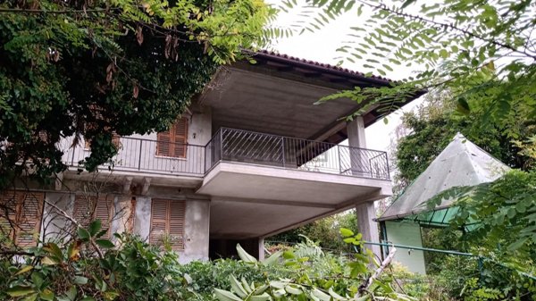 casa indipendente in vendita a Frinco