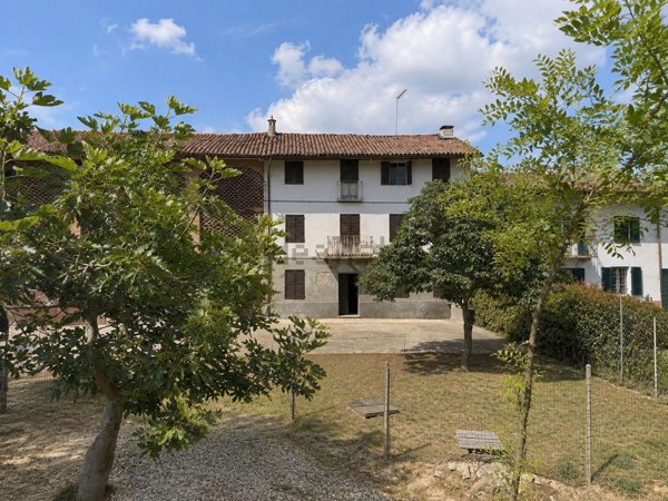 casa indipendente in vendita a Frinco in zona San Defendente