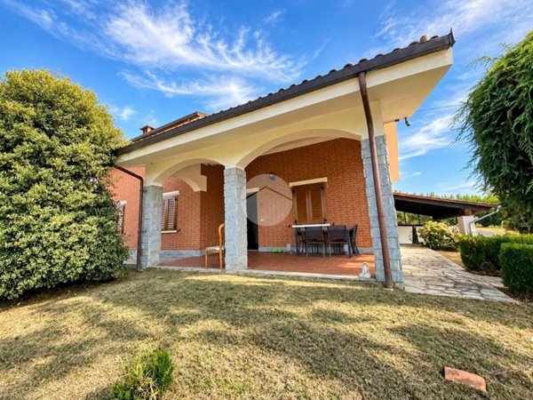 casa indipendente in vendita a Frinco in zona San Defendente