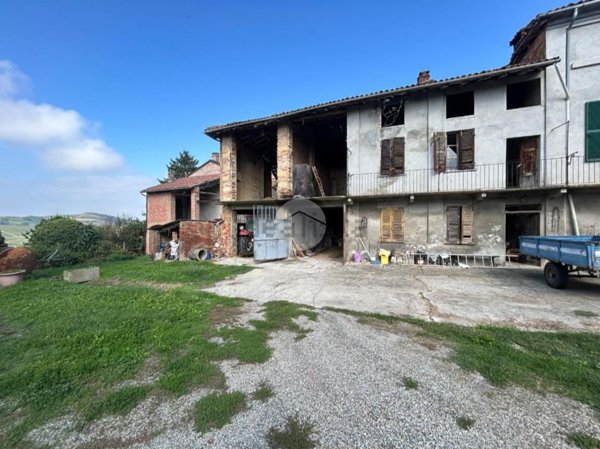casa semindipendente in vendita a Grana Monferrato