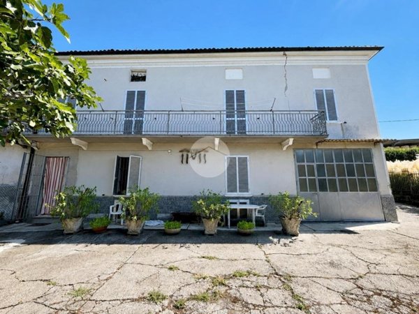 casa indipendente in vendita a Grana Monferrato