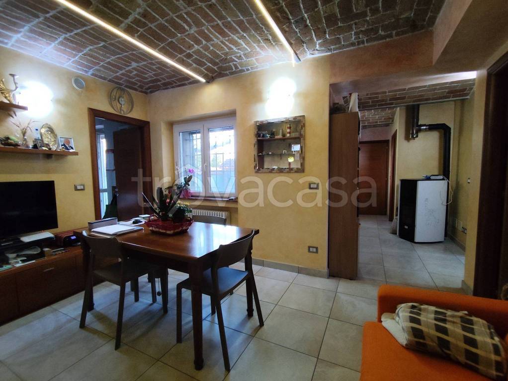 casa indipendente in vendita a Grazzano Badoglio