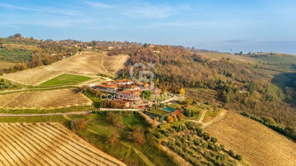 casa indipendente in vendita a Grazzano Badoglio