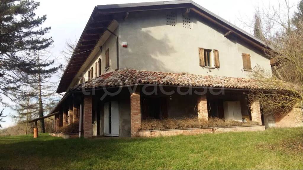 casa indipendente in vendita a Grazzano Badoglio