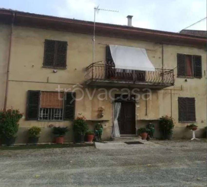 casa indipendente in vendita ad Incisa Scapaccino