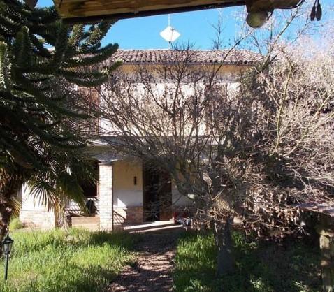 casa indipendente in vendita ad Incisa Scapaccino