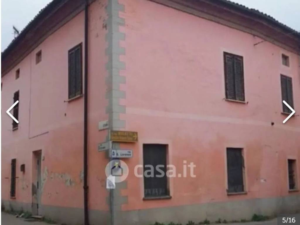 casa indipendente in vendita ad Incisa Scapaccino
