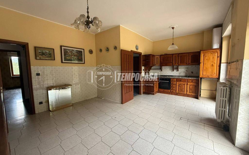 appartamento in vendita ad Incisa Scapaccino