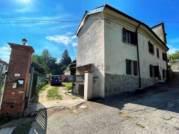 casa indipendente in vendita ad Incisa Scapaccino