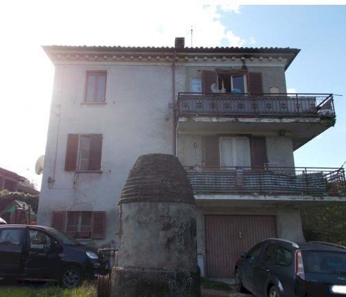 casa indipendente in vendita ad Incisa Scapaccino