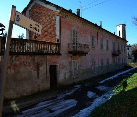 casa indipendente in vendita ad Incisa Scapaccino