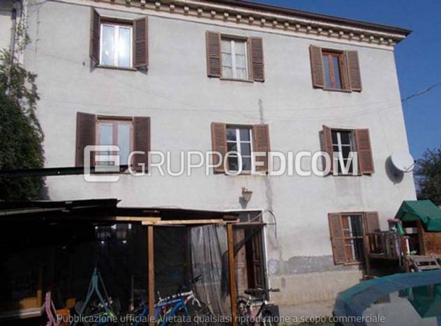 casa indipendente in vendita ad Incisa Scapaccino