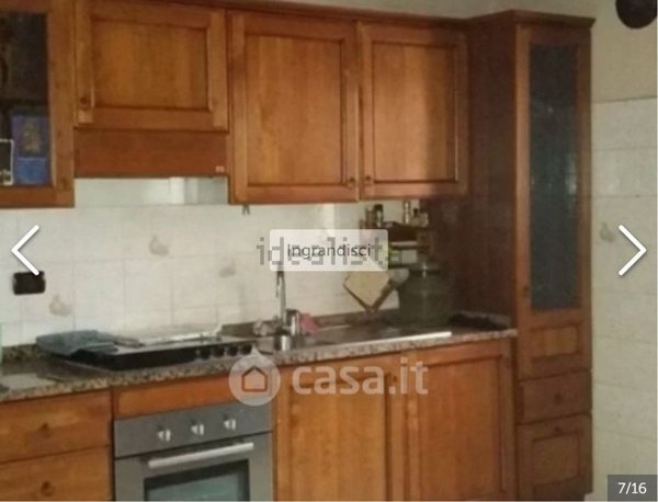 casa indipendente in vendita ad Incisa Scapaccino