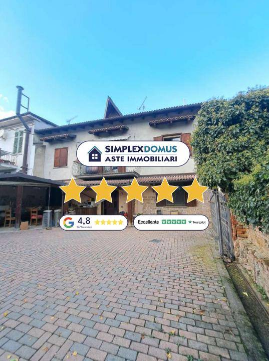 casa indipendente in vendita ad Incisa Scapaccino in zona Poggio