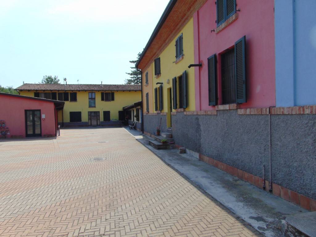 appartamento in vendita ad Incisa Scapaccino