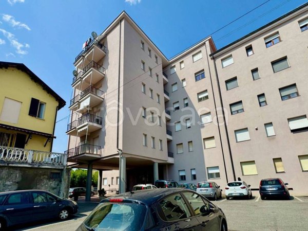 appartamento in vendita ad Incisa Scapaccino in zona Poggio