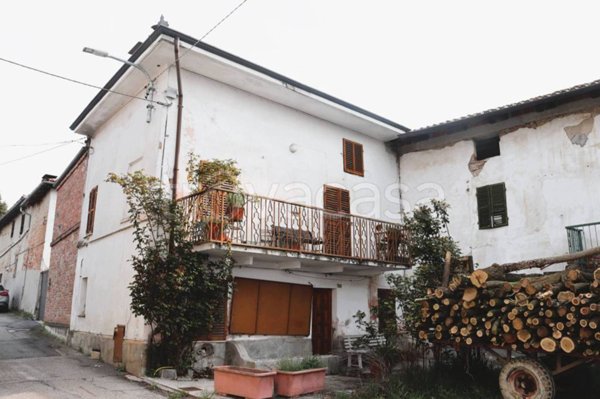 casa indipendente in vendita ad Isola d'Asti