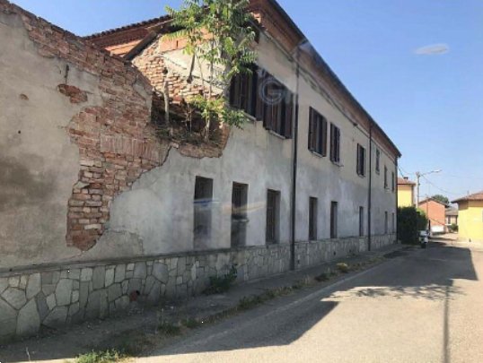 appartamento in vendita ad Isola d'Asti in zona Piano