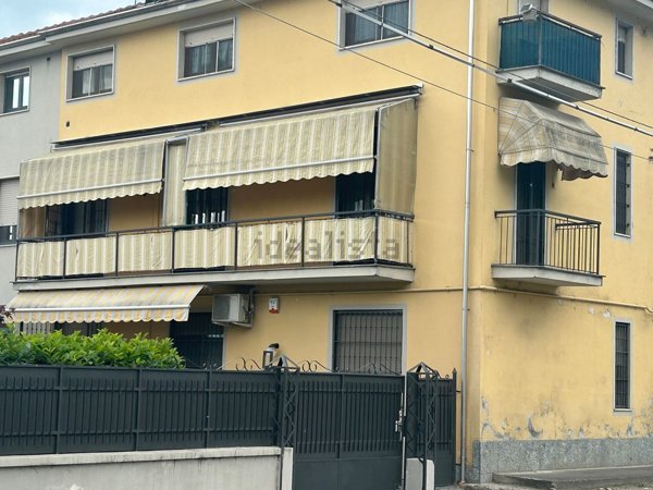 appartamento in vendita ad Isola d'Asti in zona Piano