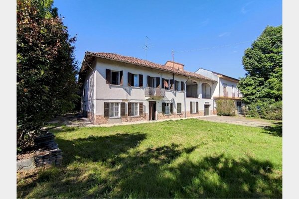 casa indipendente in vendita ad Isola d'Asti